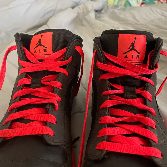 Air Jordan 1 mid black 3M infrared - Picture 2 of 6